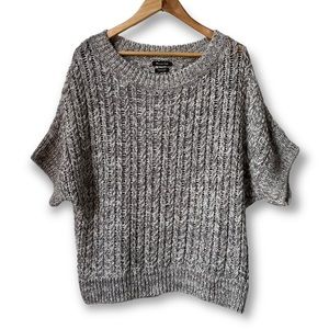 NWOT Massimo Dutti Boxy Sweater Top Vest Chunky Crochet Knit Layering Aritzia M